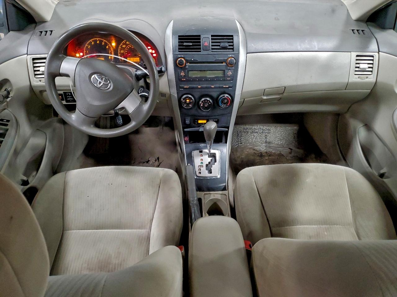 2010 TOYOTA COROLLA BASE photo 8
