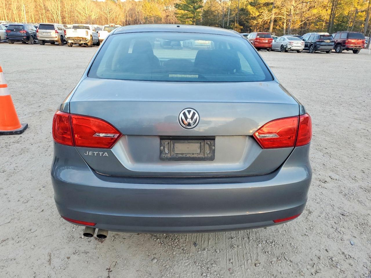 2014 VOLKSWAGEN JETTA BASE photo 6