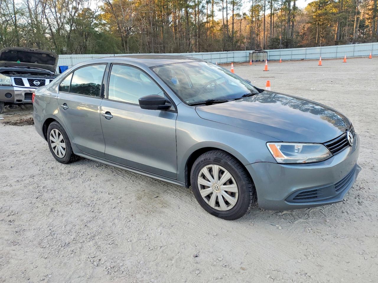 2014 VOLKSWAGEN JETTA BASE photo 4