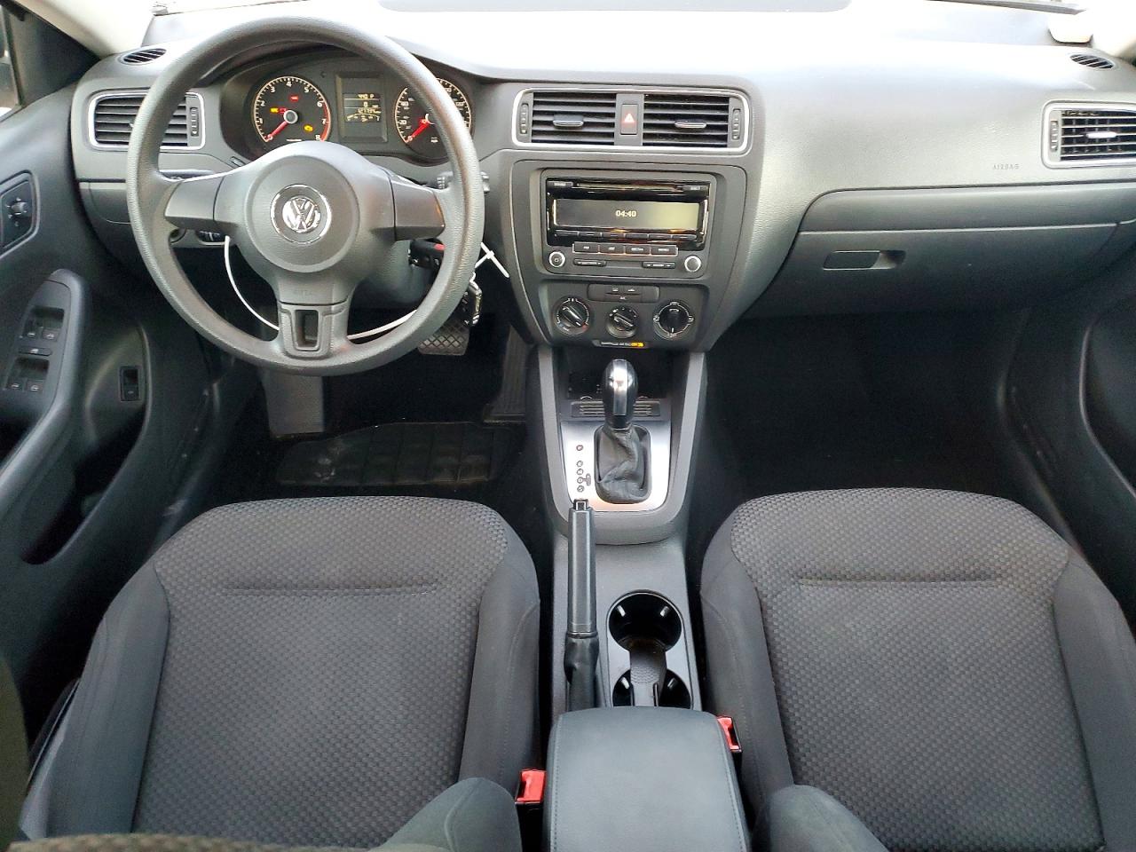 2014 VOLKSWAGEN JETTA BASE photo 8