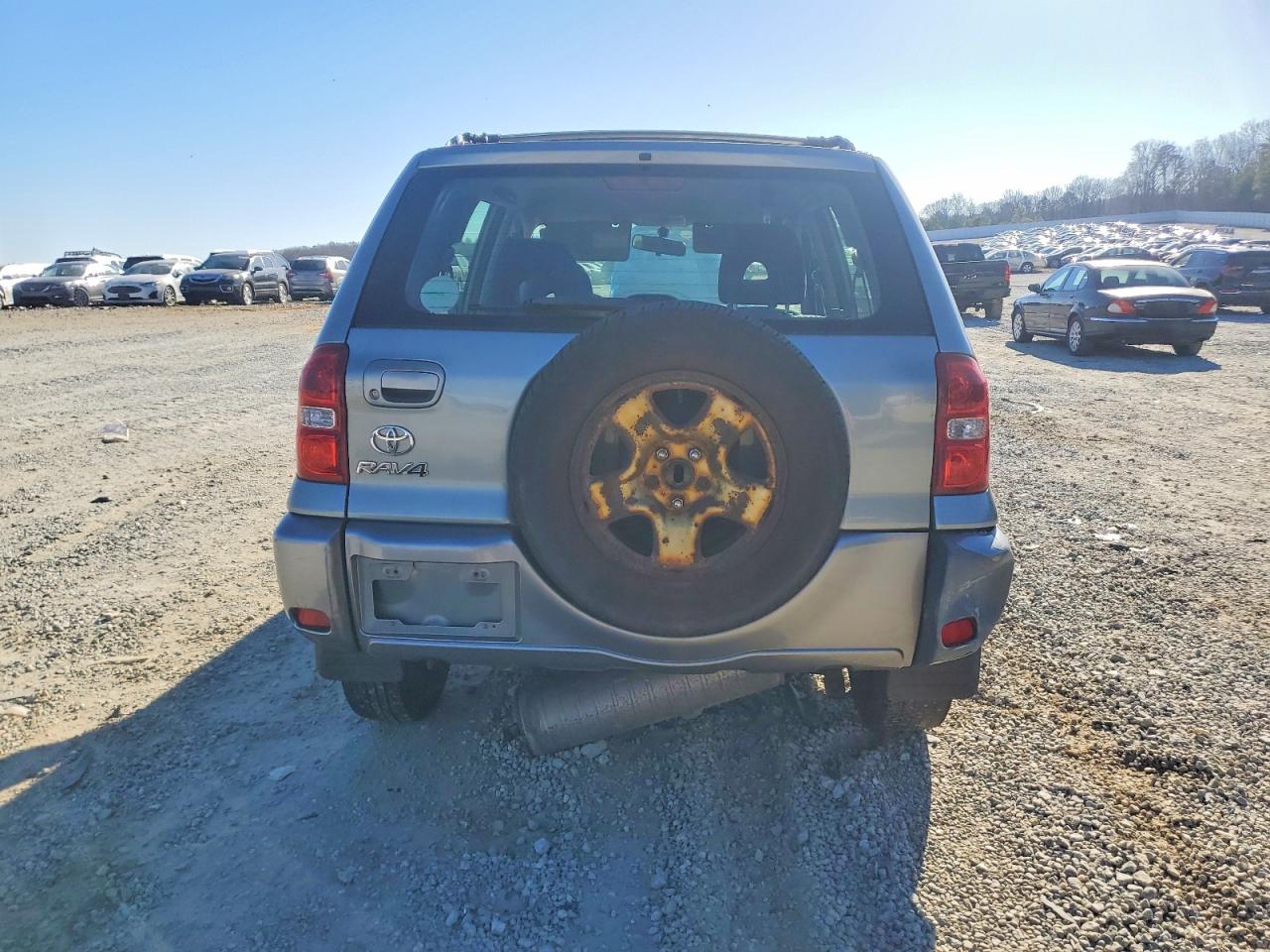 2004 TOYOTA RAV4 photo 6