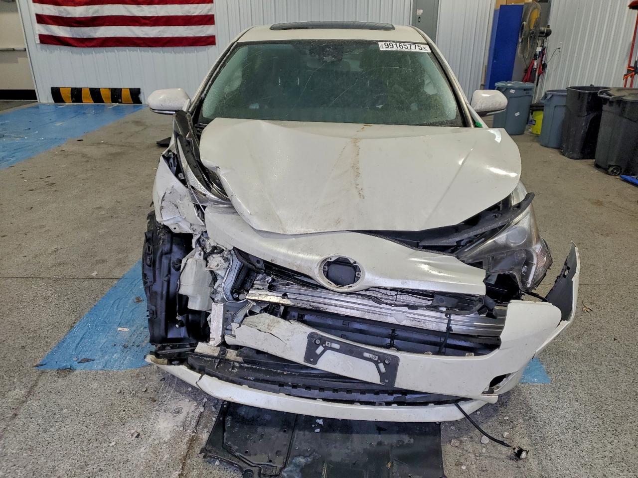 2018 TOYOTA PRIUS photo 5
