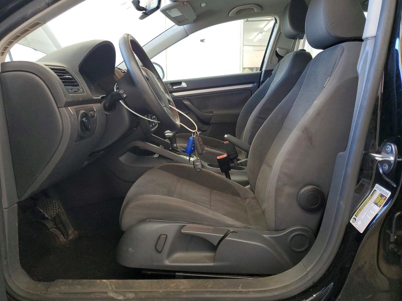 2009 VOLKSWAGEN JETTA S photo 7