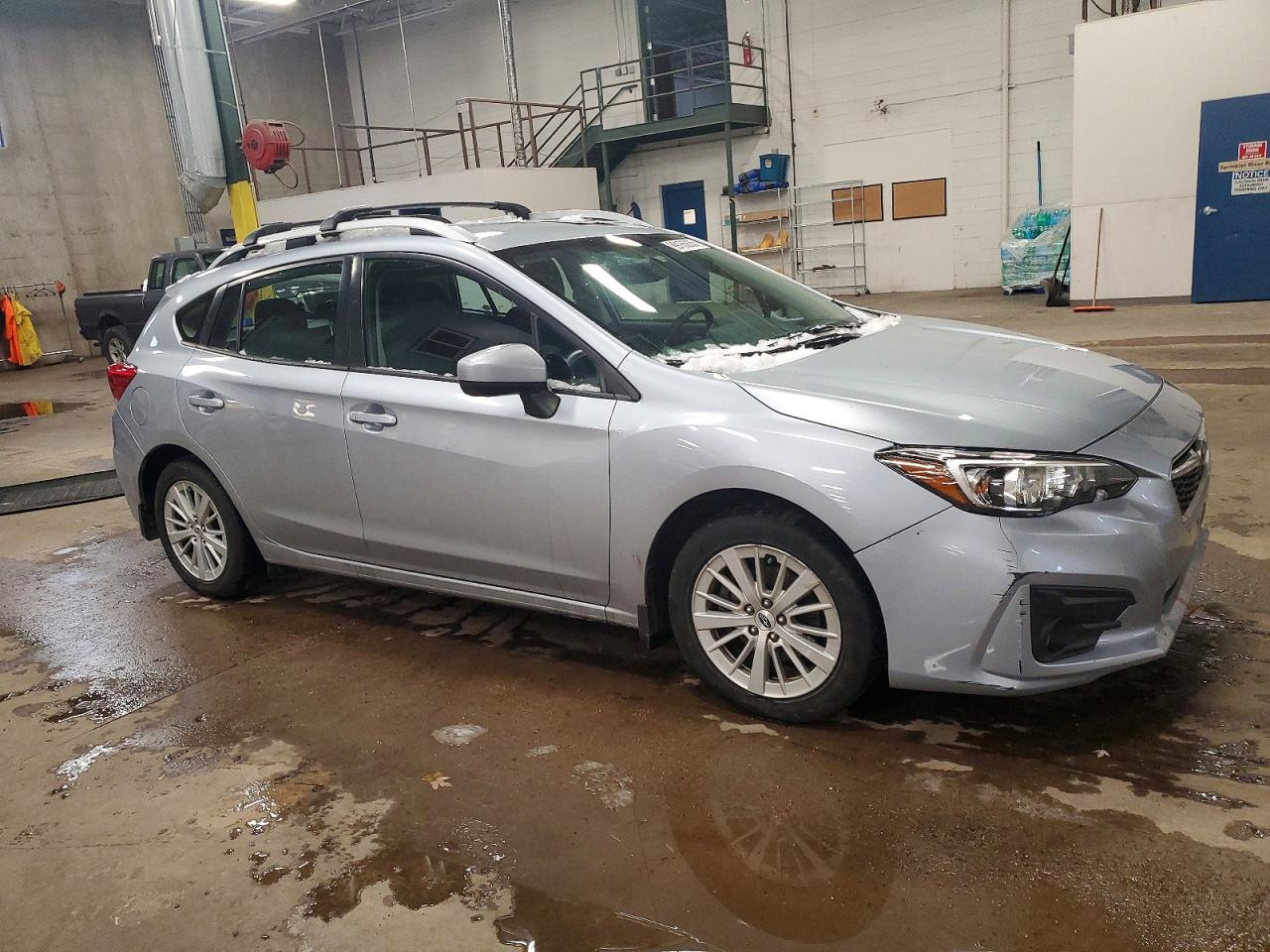 2017 SUBARU IMPREZA PREMIUM PLUS photo 4