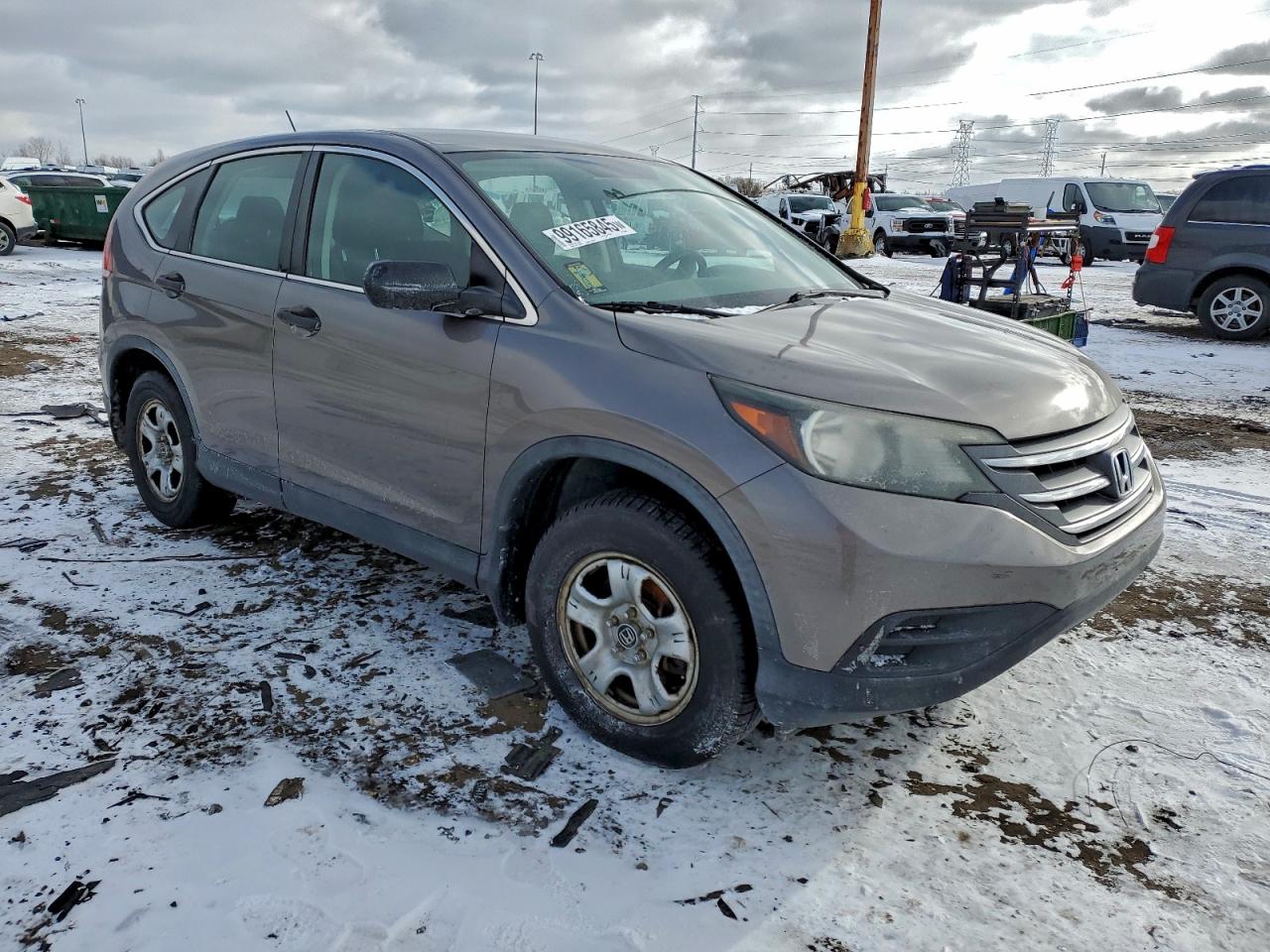 2013 HONDA CR-V LX photo 4