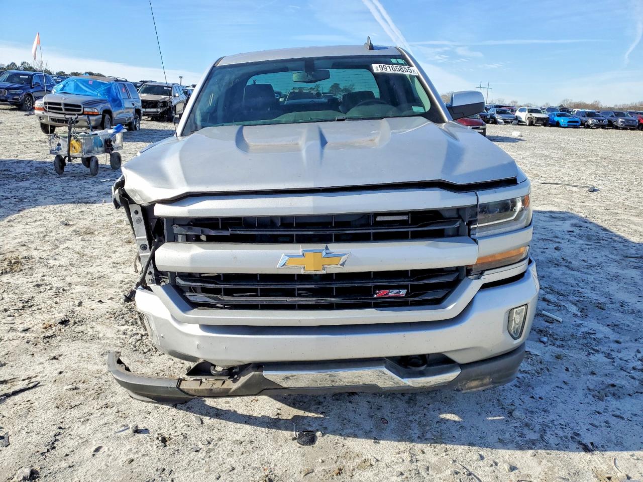2018 CHEVROLET SILVERADO K1500 LT photo 5