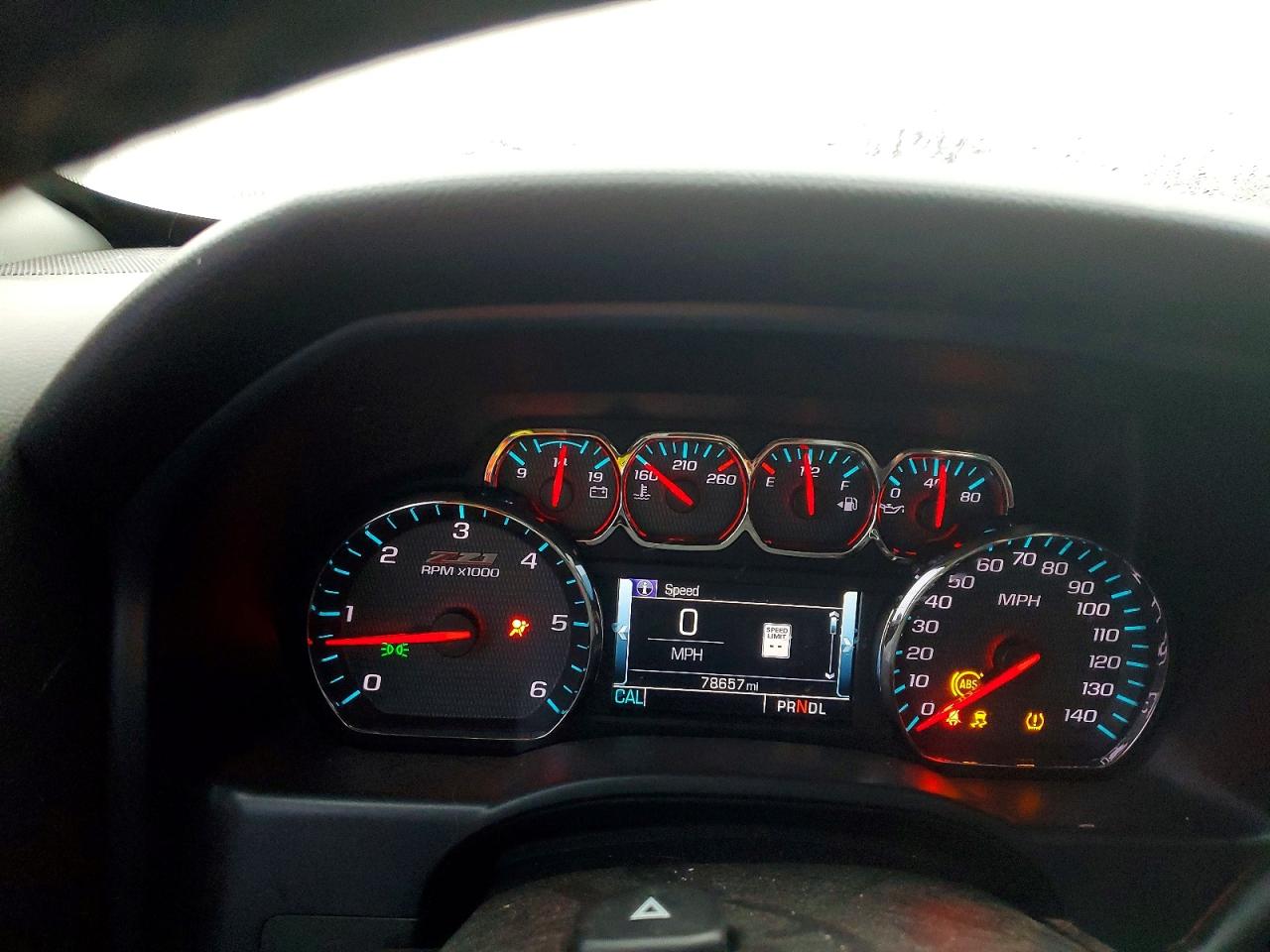 2018 CHEVROLET SILVERADO K1500 LT photo 9