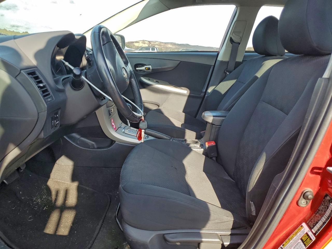 2010 TOYOTA COROLLA BASE photo 7