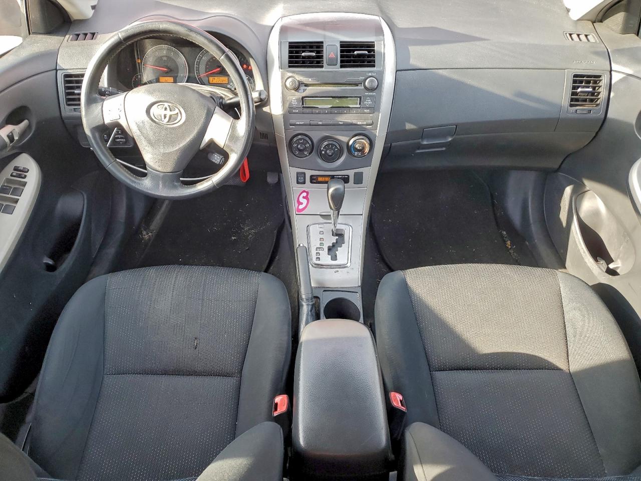 2010 TOYOTA COROLLA BASE photo 8