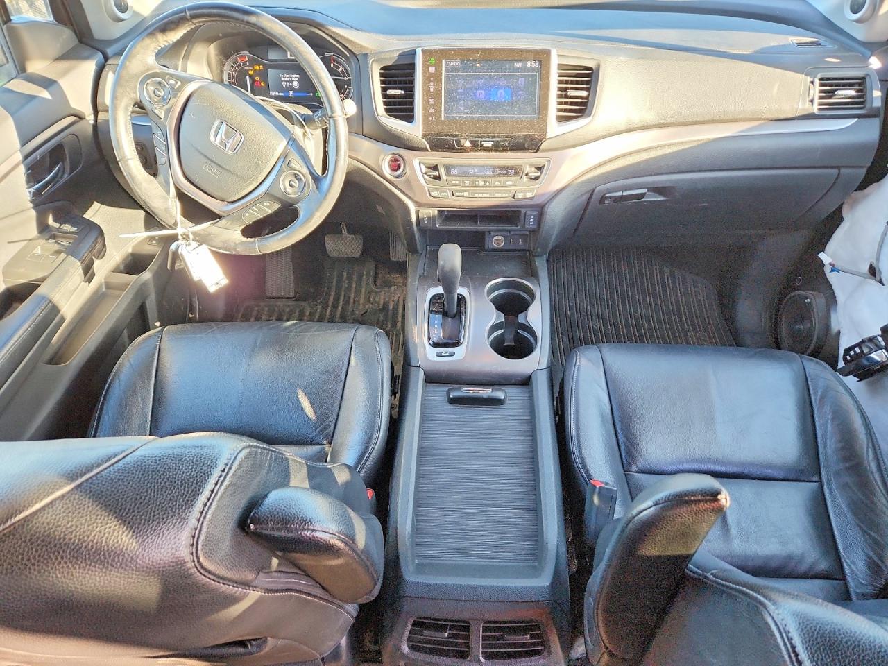 2016 HONDA PILOT EXL photo 8