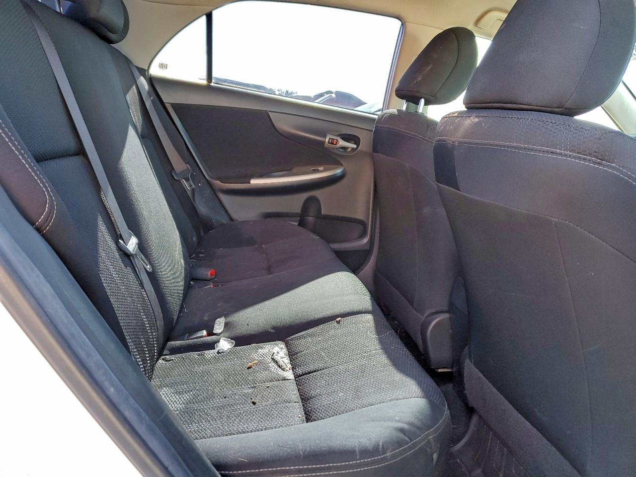 2012 TOYOTA COROLLA BASE photo 10
