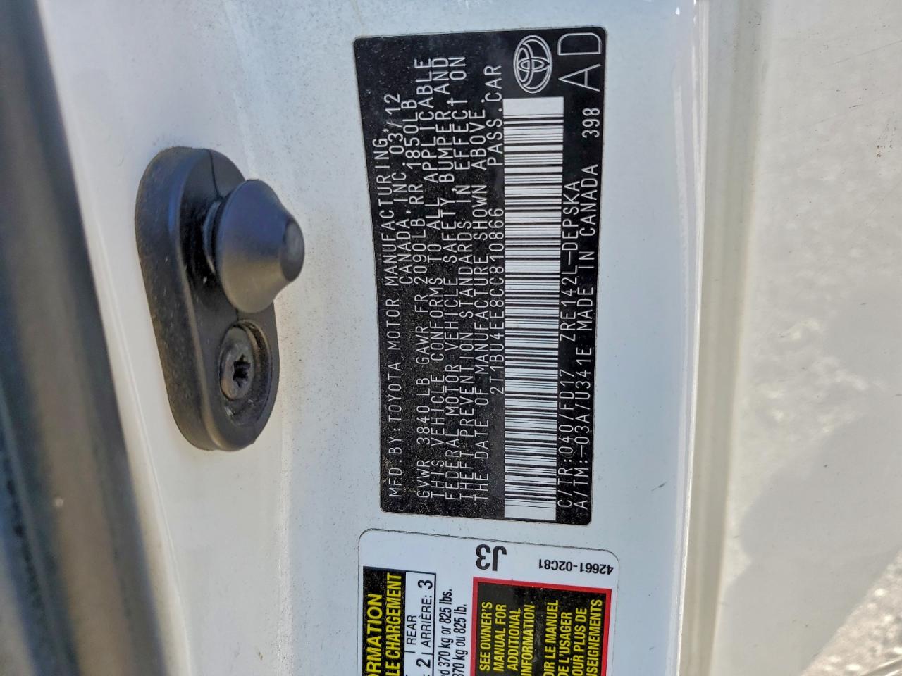 2012 TOYOTA COROLLA BASE photo 13