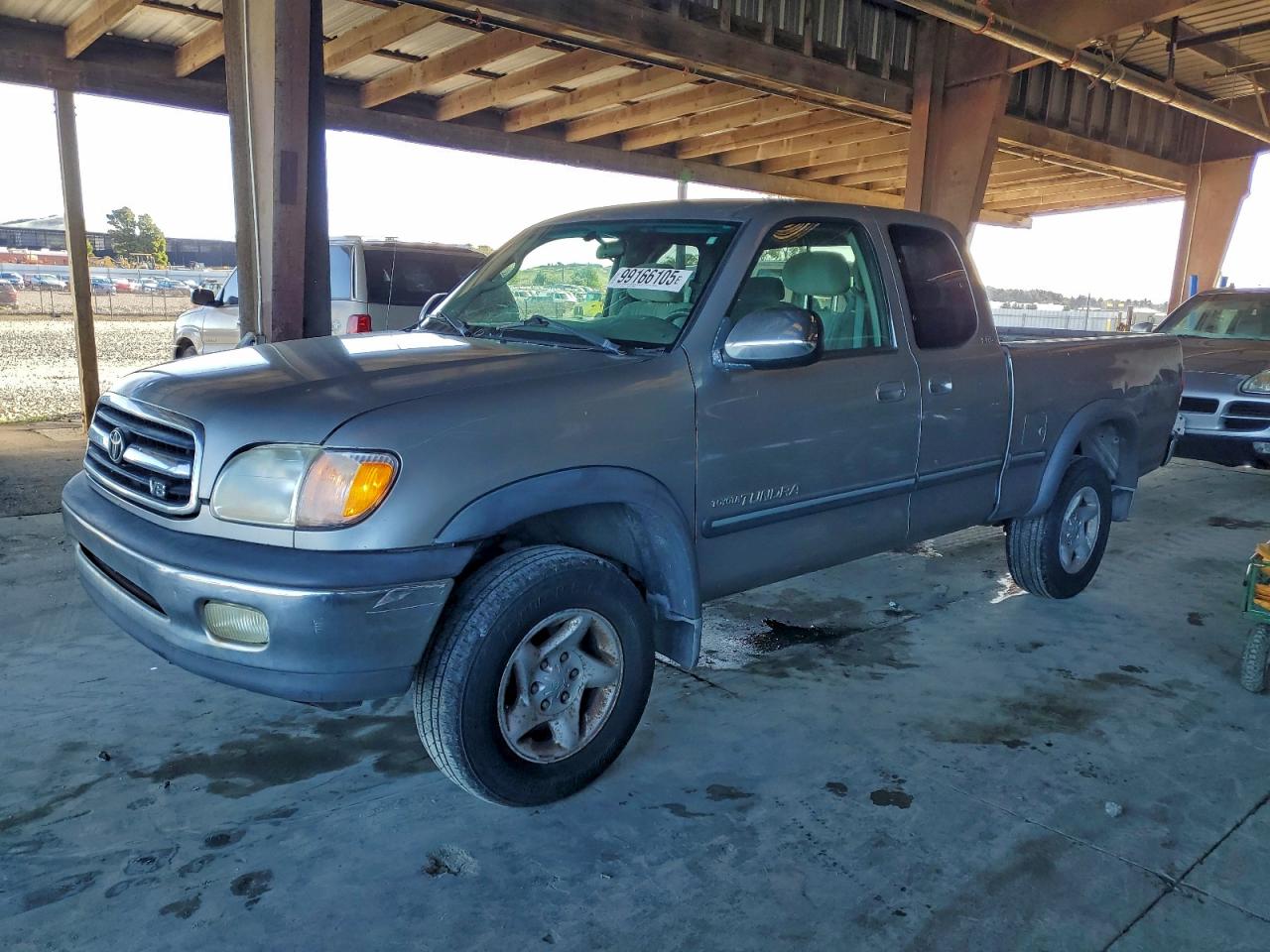 2002 TOYOTA TUNDRA