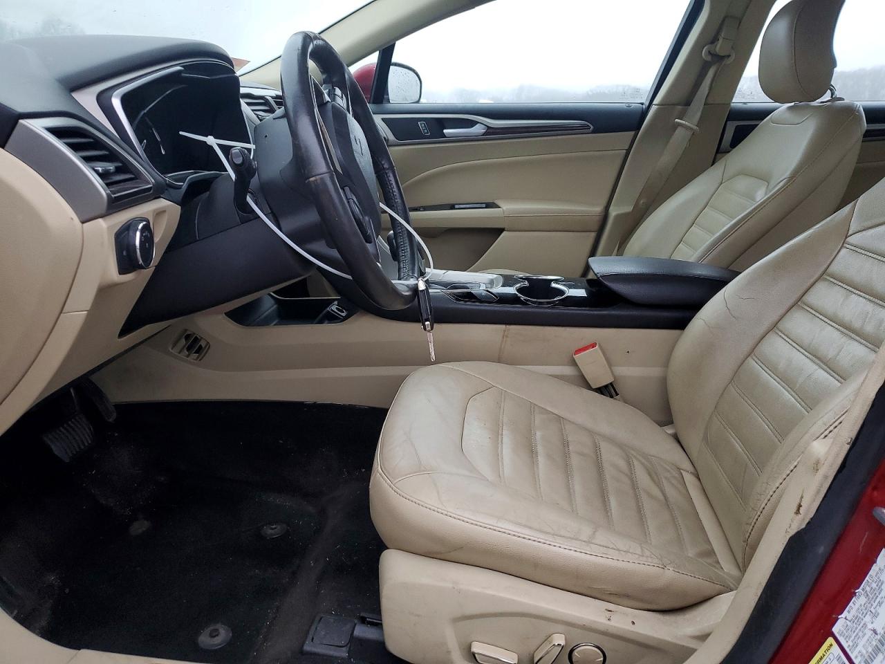2014 FORD FUSION SE photo 7