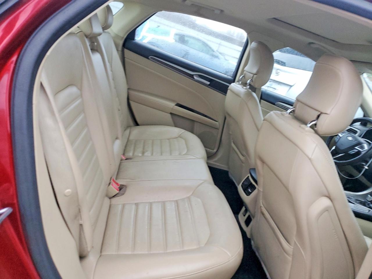 2014 FORD FUSION SE photo 10