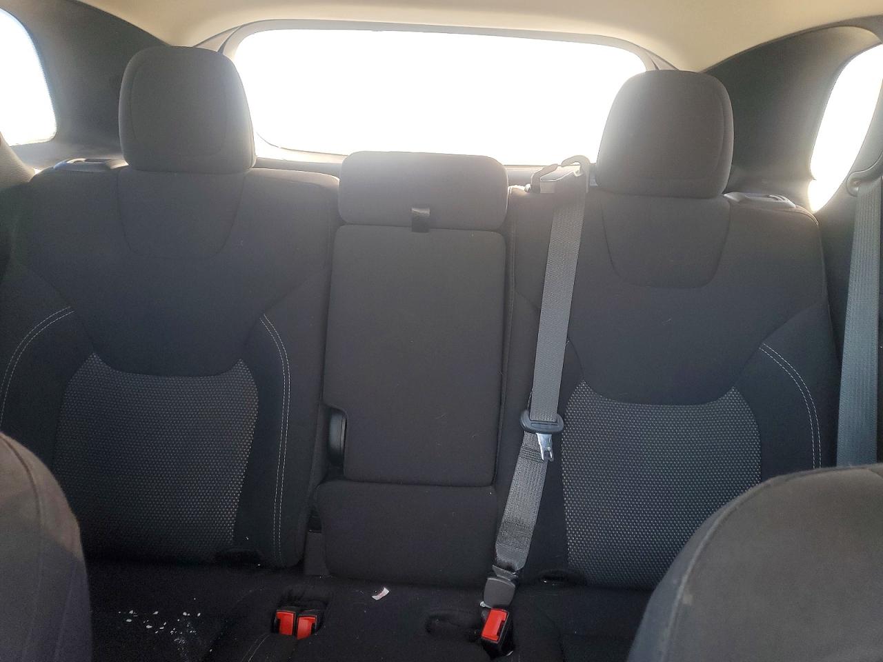 2021 JEEP CHEROKEE LATITUDE photo 19