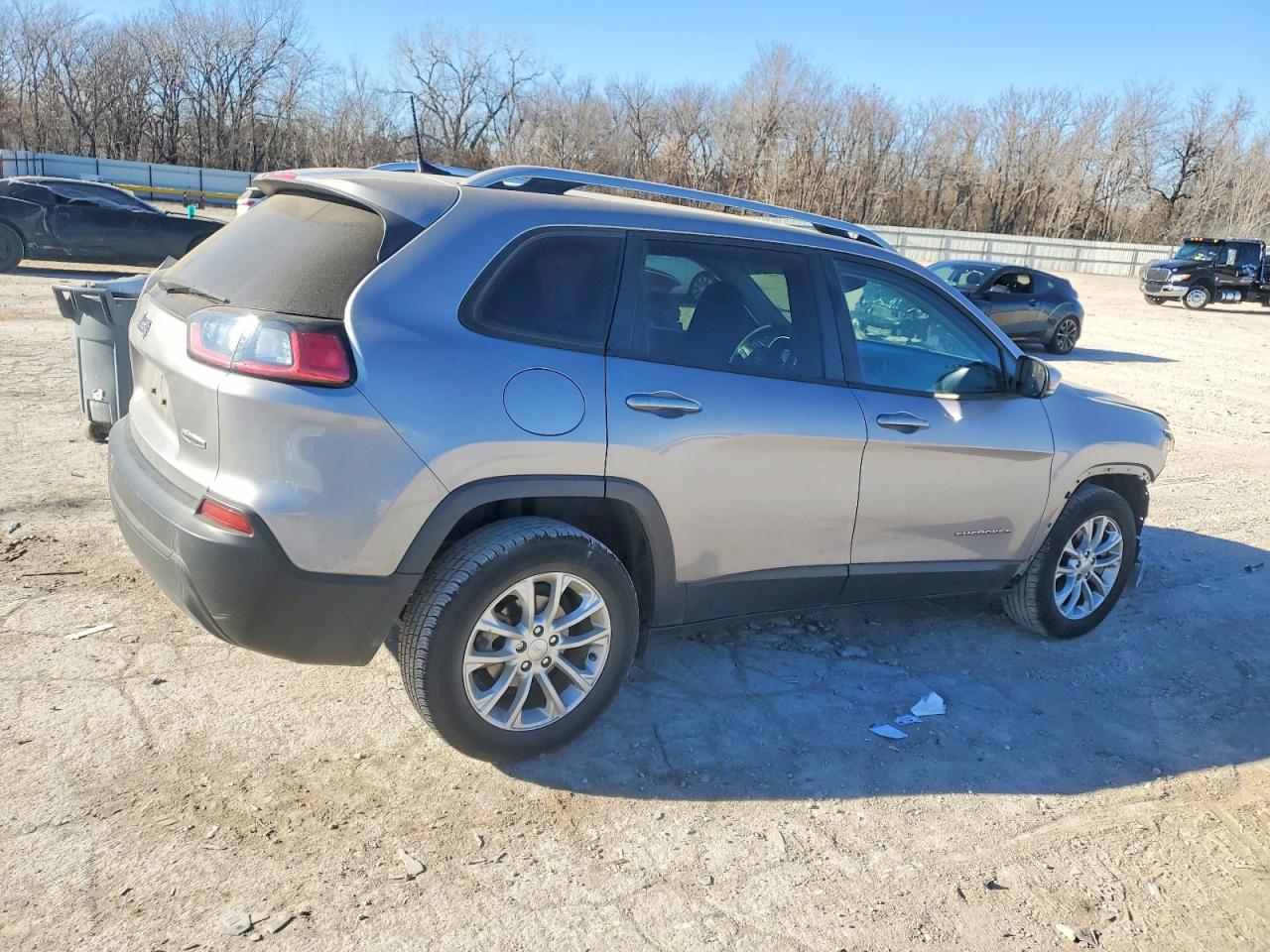 2021 JEEP CHEROKEE LATITUDE photo 5