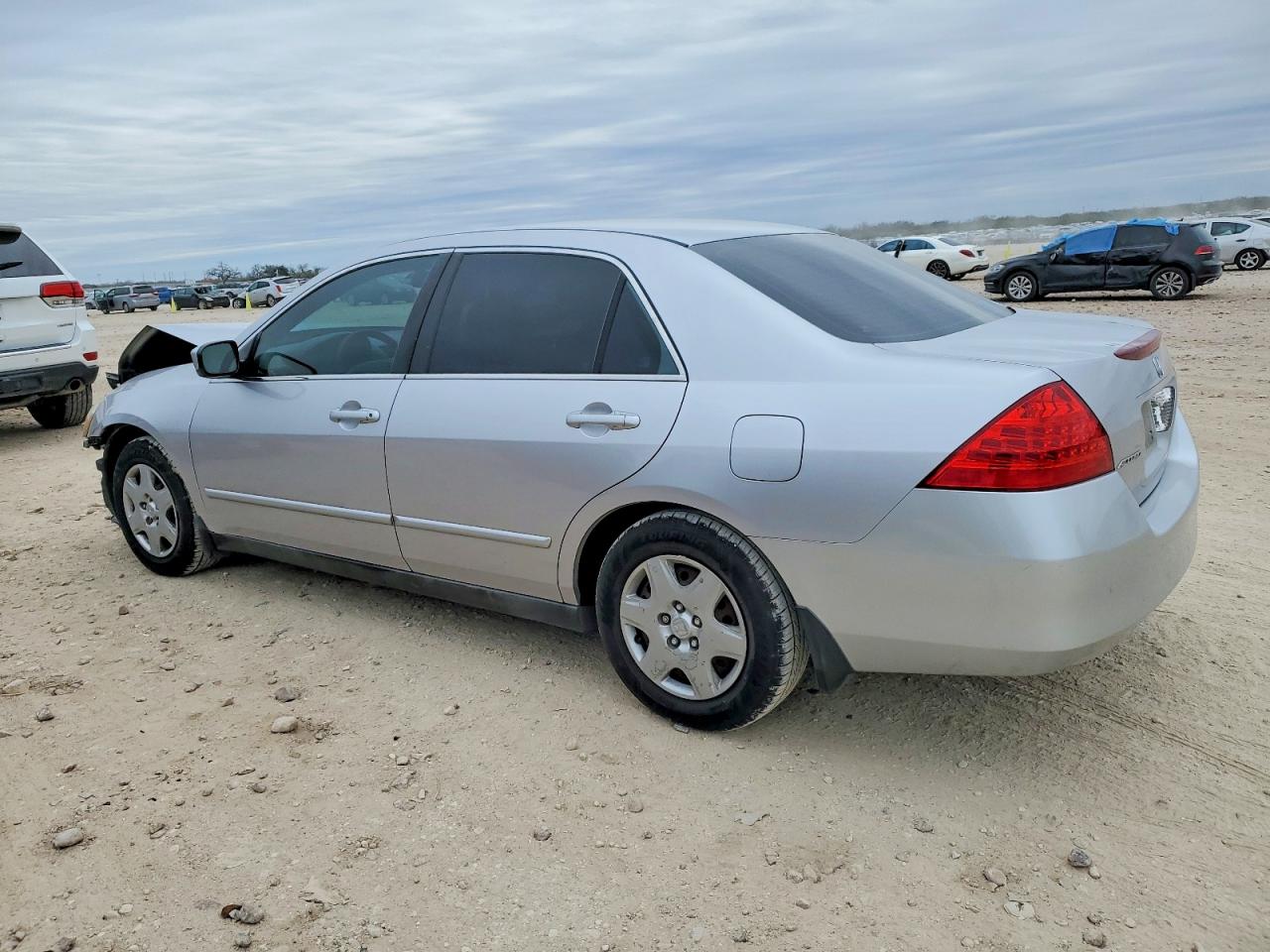 2006 HONDA ACCORD LX photo 2