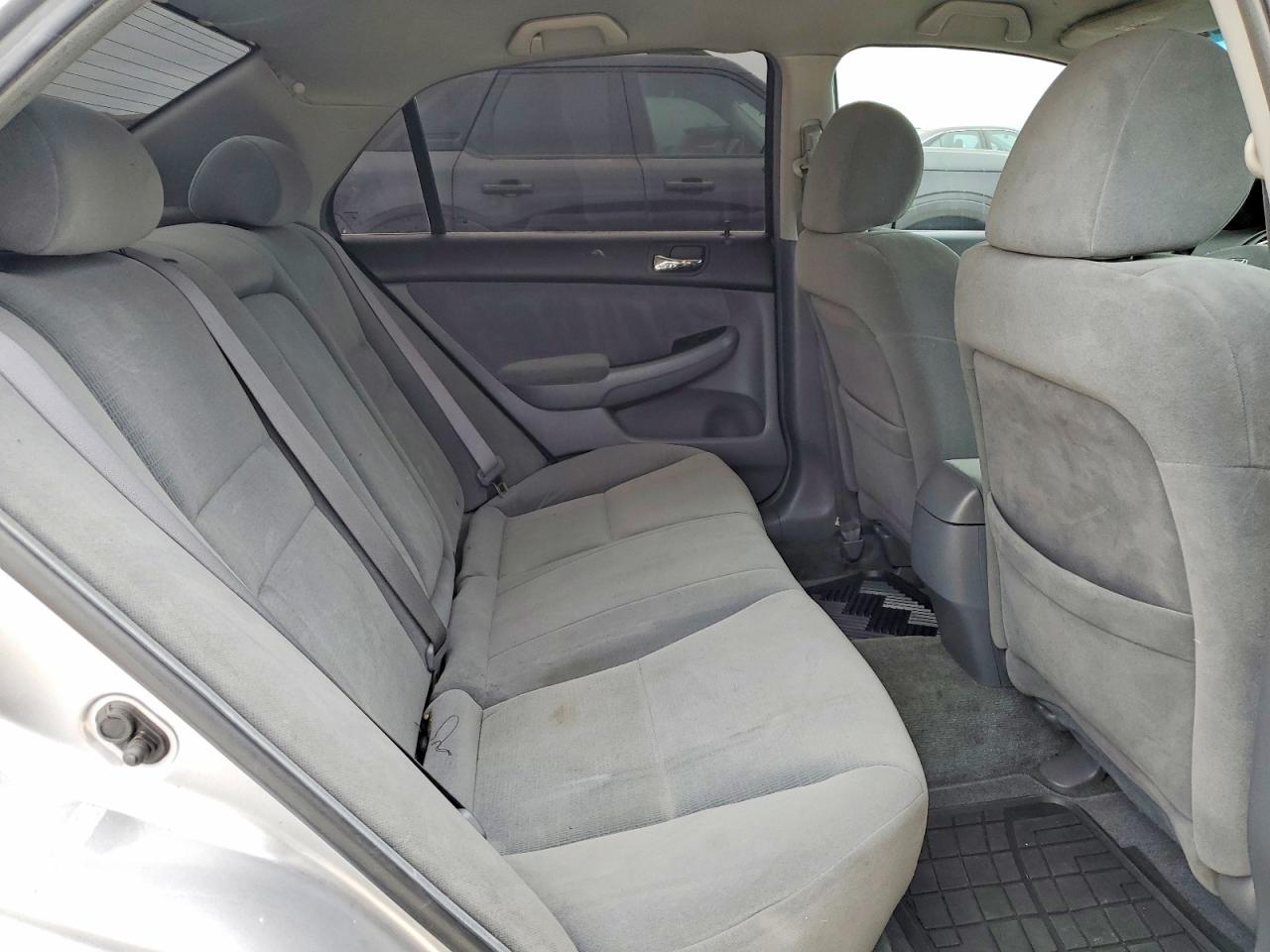 2006 HONDA ACCORD LX photo 10