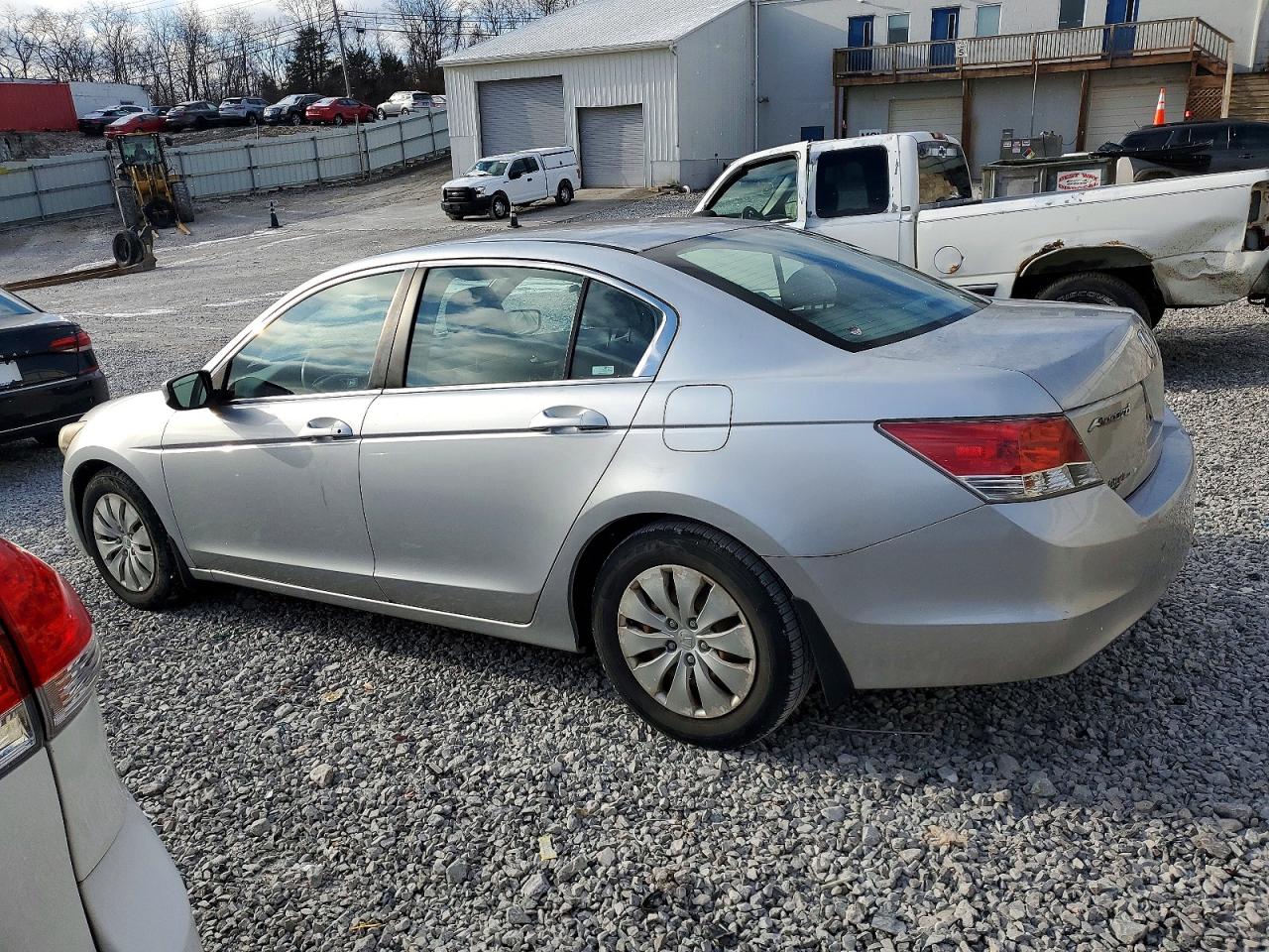 2009 HONDA ACCORD photo 2