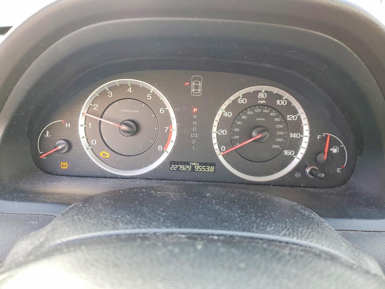 2009 HONDA ACCORD photo 9