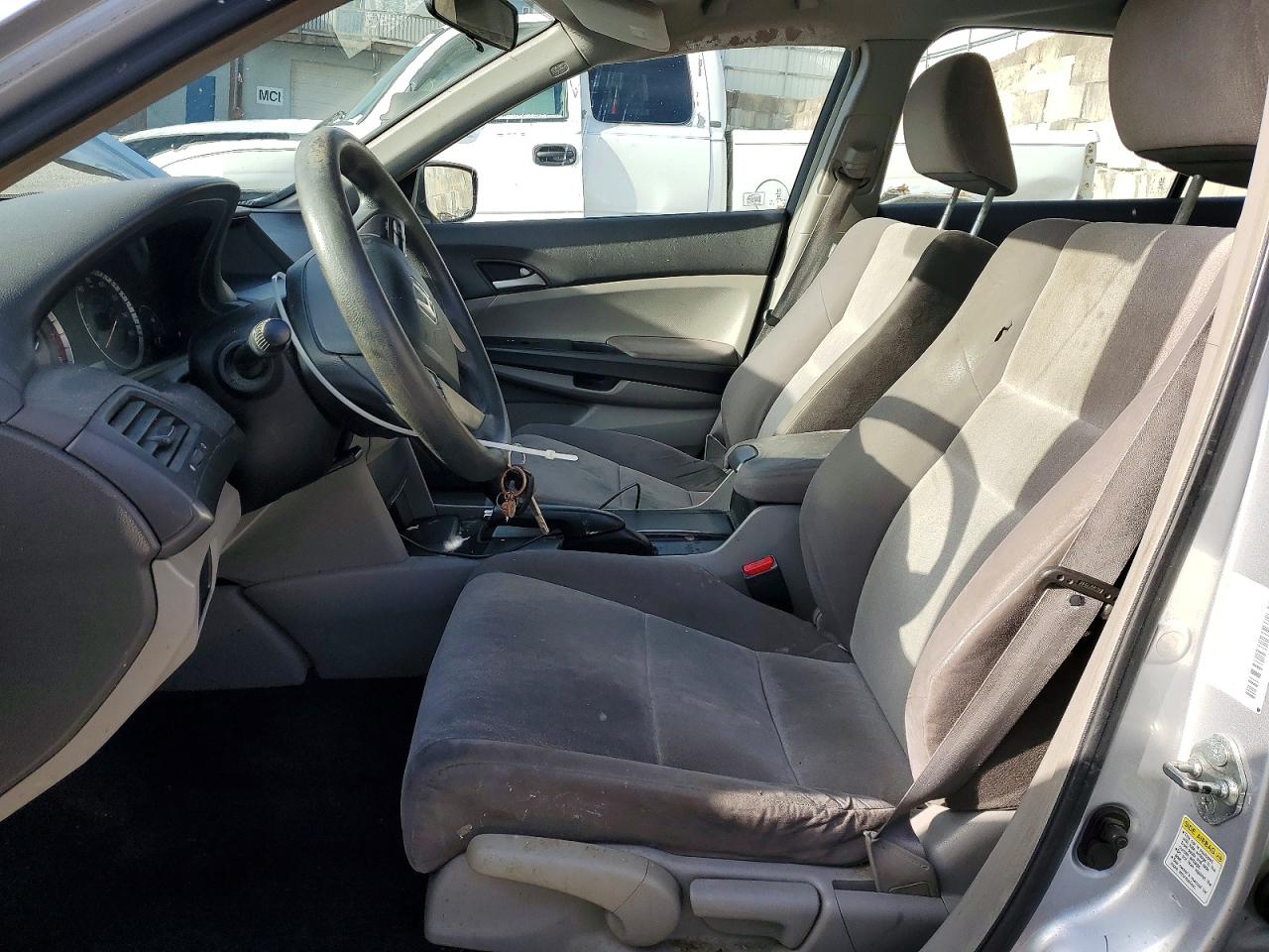 2009 HONDA ACCORD photo 7