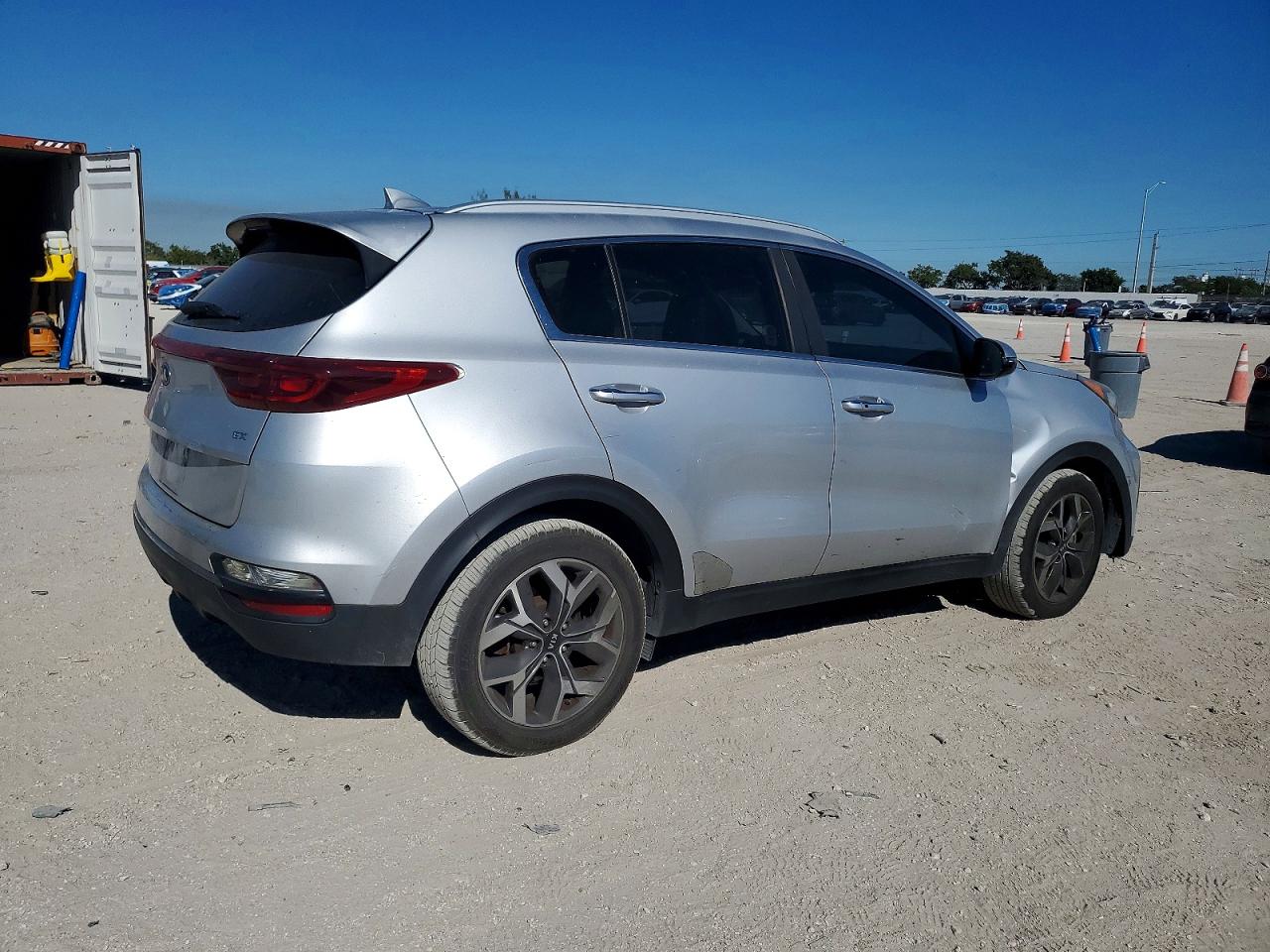 2020 KIA SPORTAGE EX photo 3