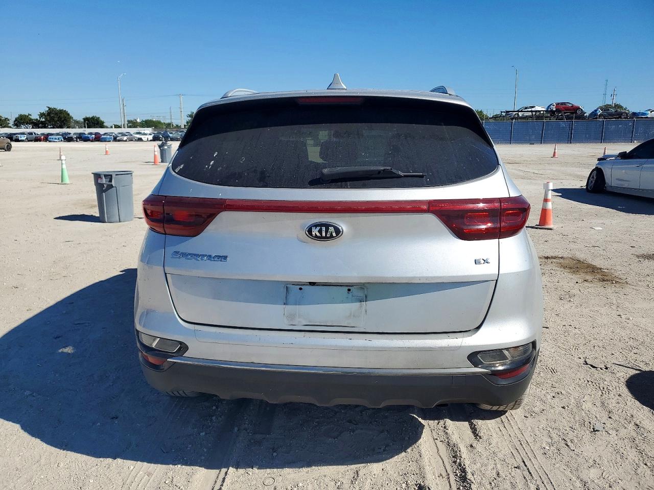 2020 KIA SPORTAGE EX photo 6