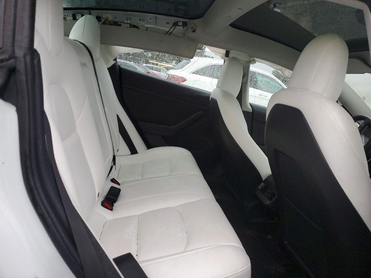 2022 TESLA MODEL 3 photo 10
