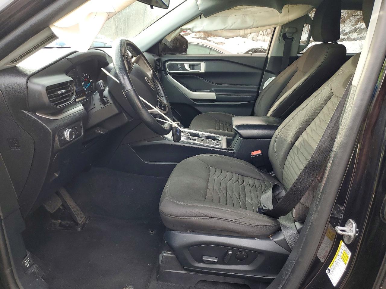 2021 FORD EXPLORER XLT photo 7