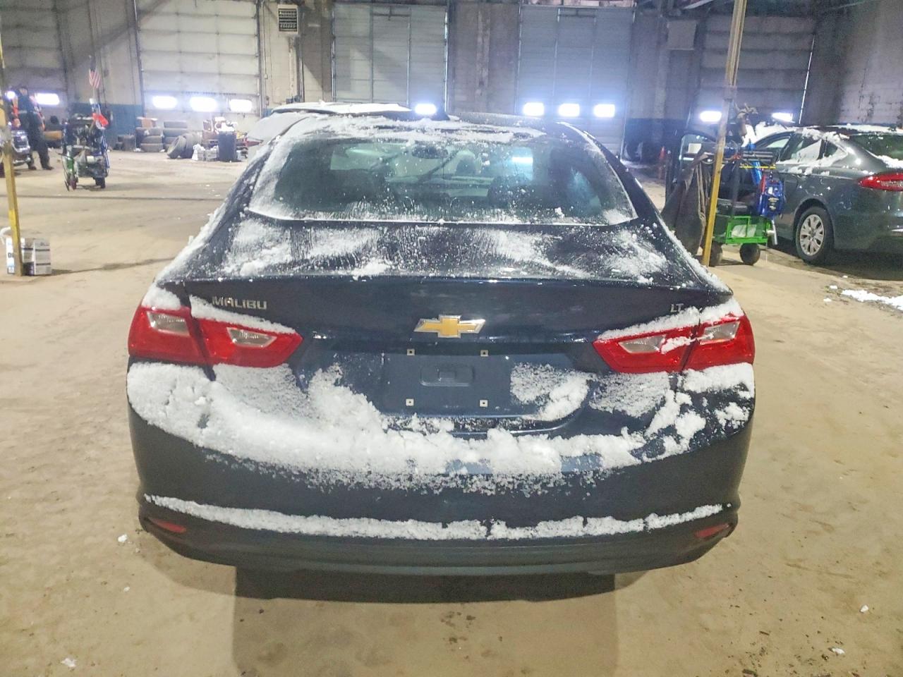 2018 CHEVROLET MALIBU LT photo 6