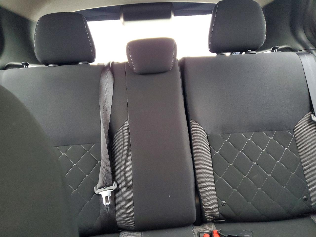 2019 NISSAN KICKS S photo 10