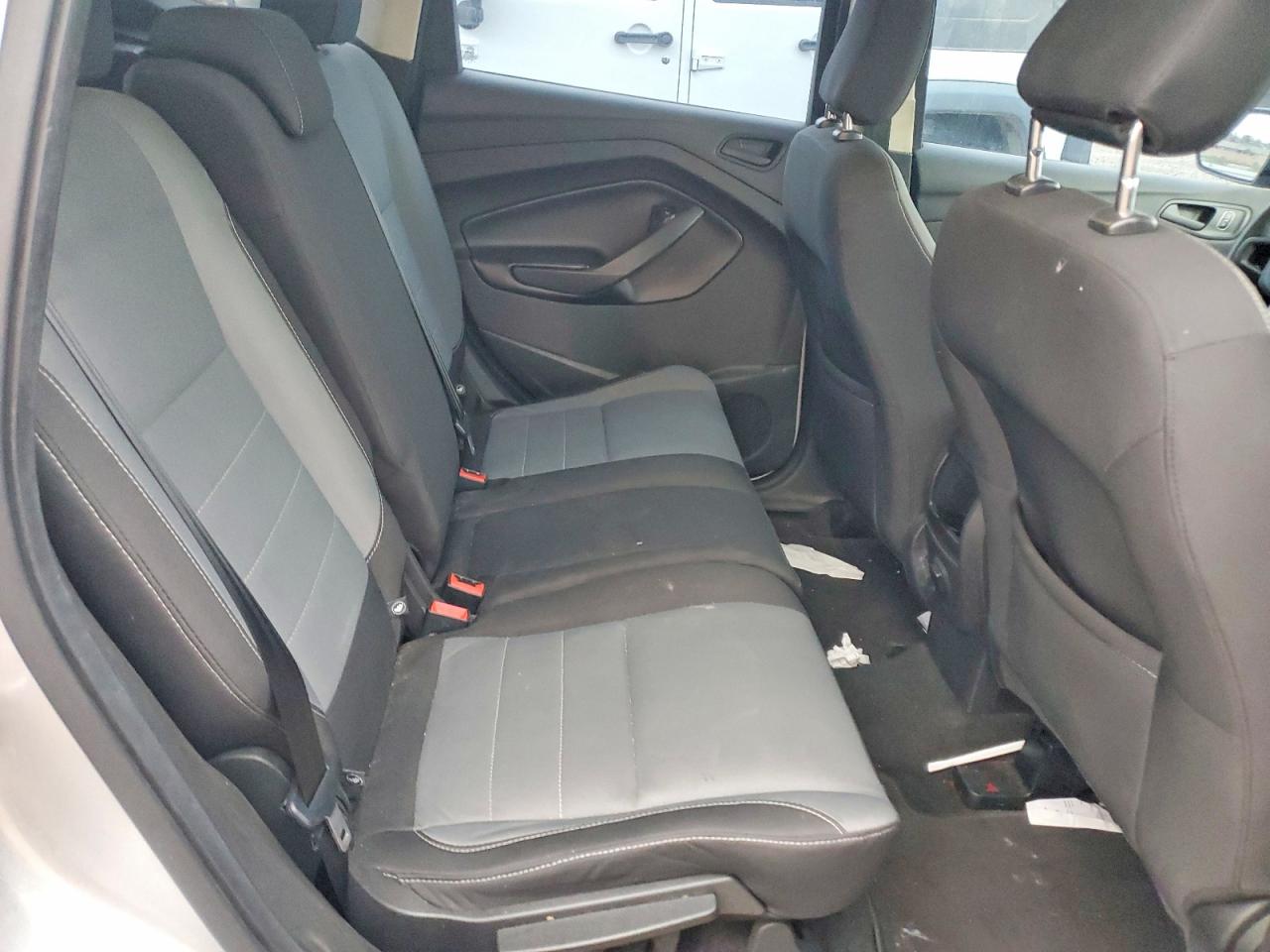 2018 FORD ESCAPE S photo 10