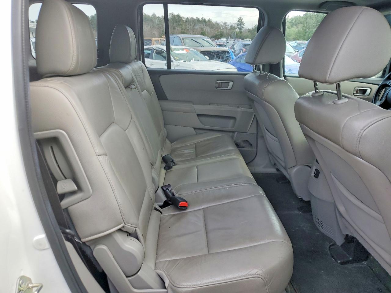 2015 HONDA PILOT EXL photo 11