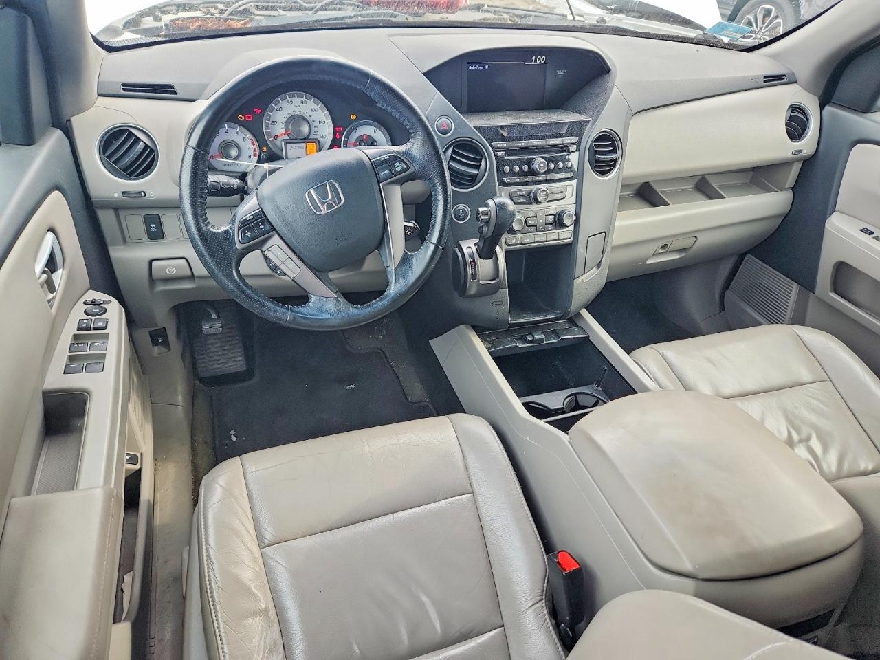 2015 HONDA PILOT EXL photo 8