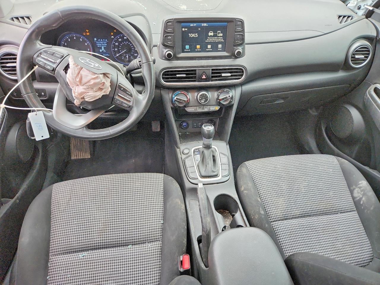 2020 HYUNDAI KONA SEL photo 8