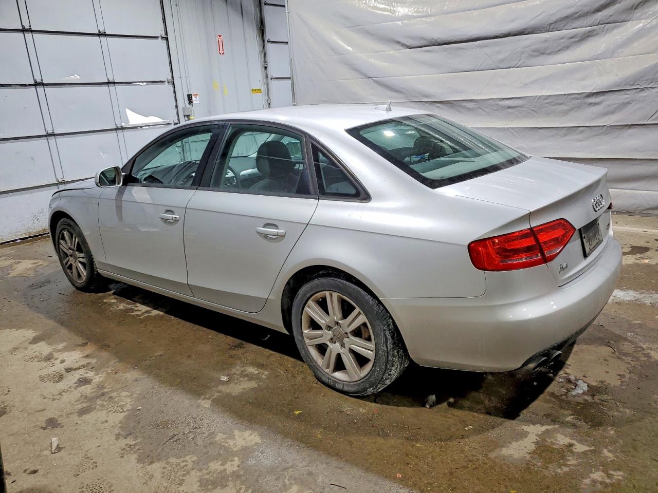 2010 AUDI A4 PREMIUM photo 2