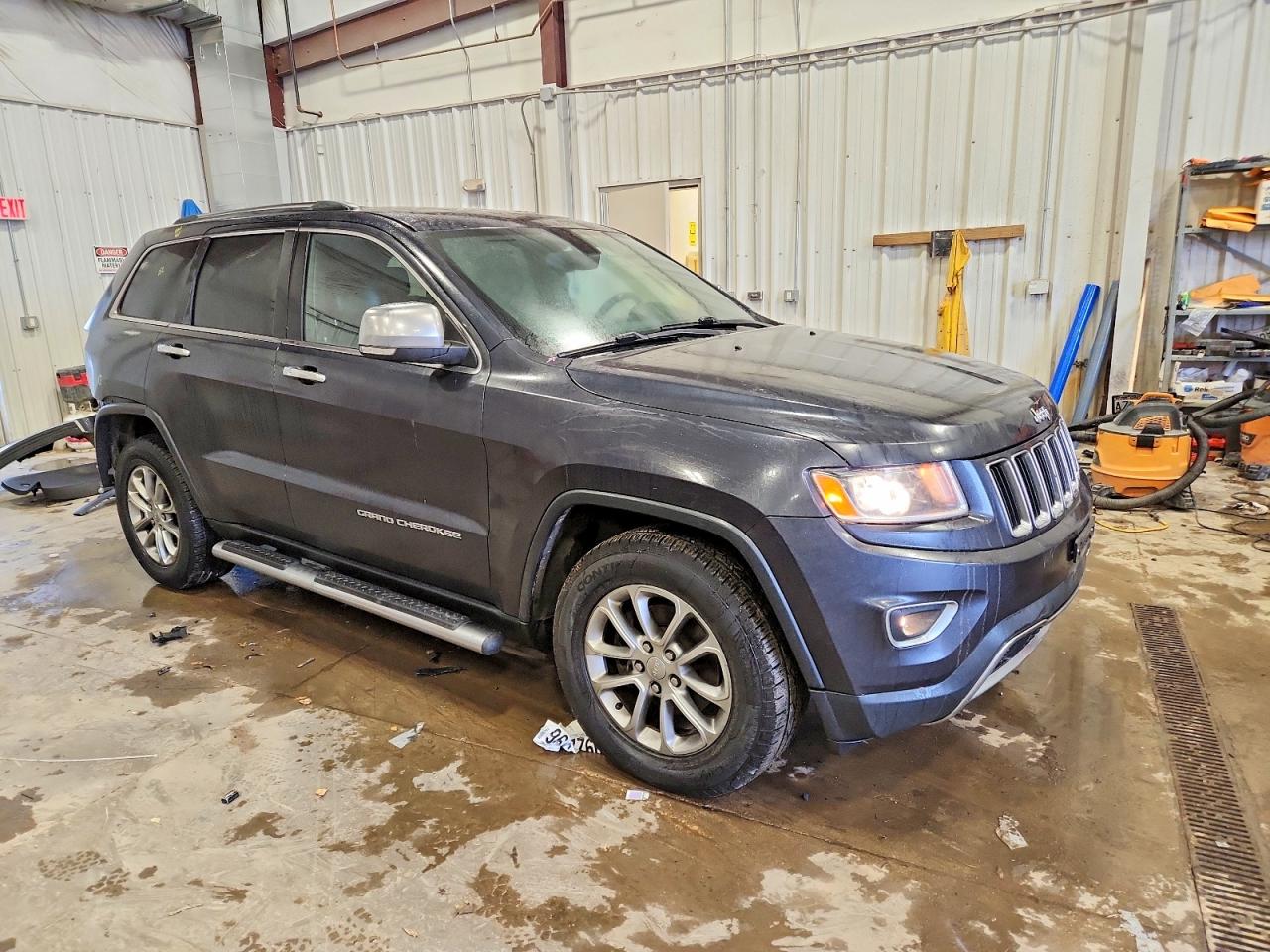 2014 JEEP GRAND CHEROKEE LIMITED photo 4