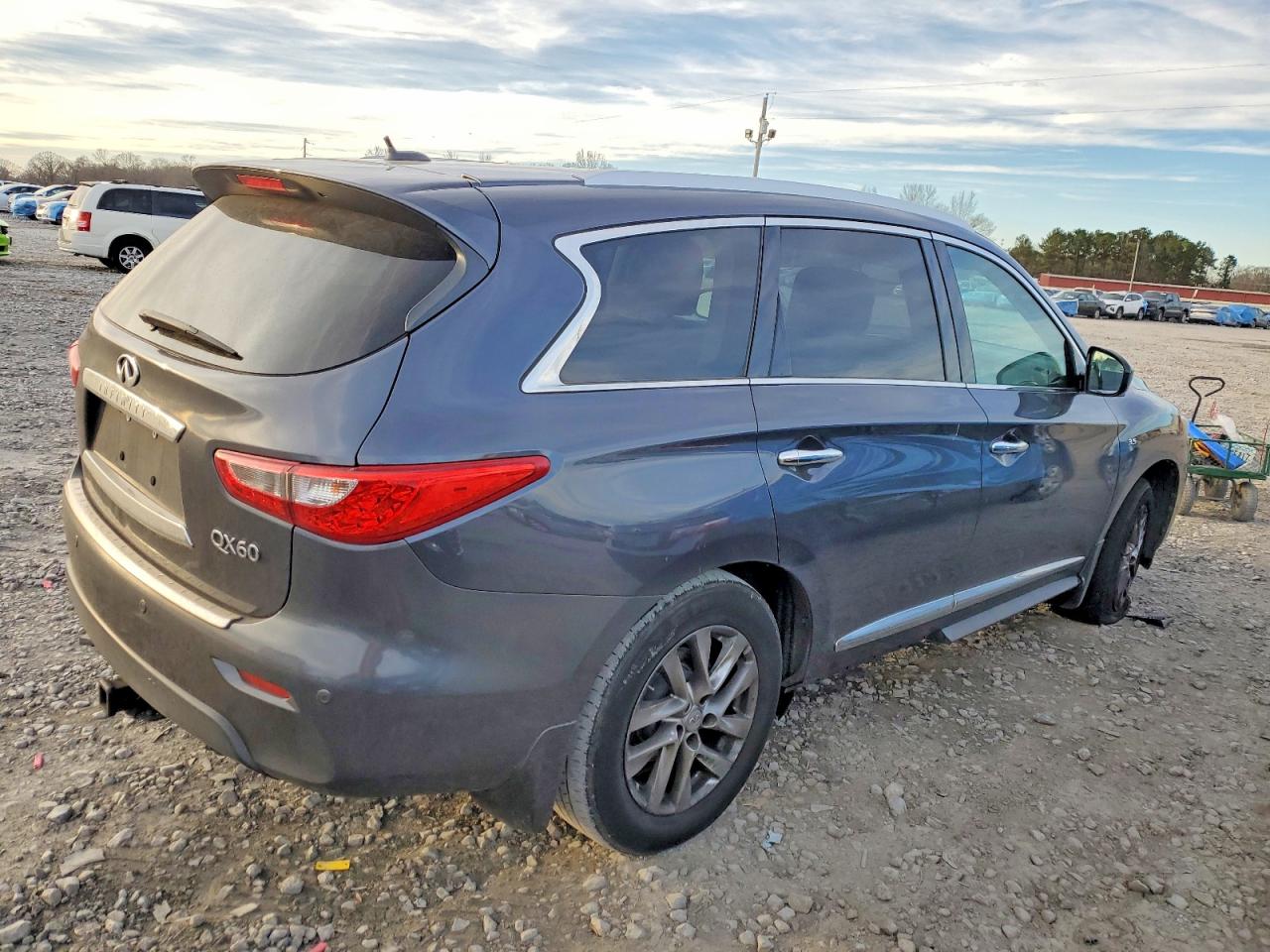 2014 INFINITI QX60 photo 3