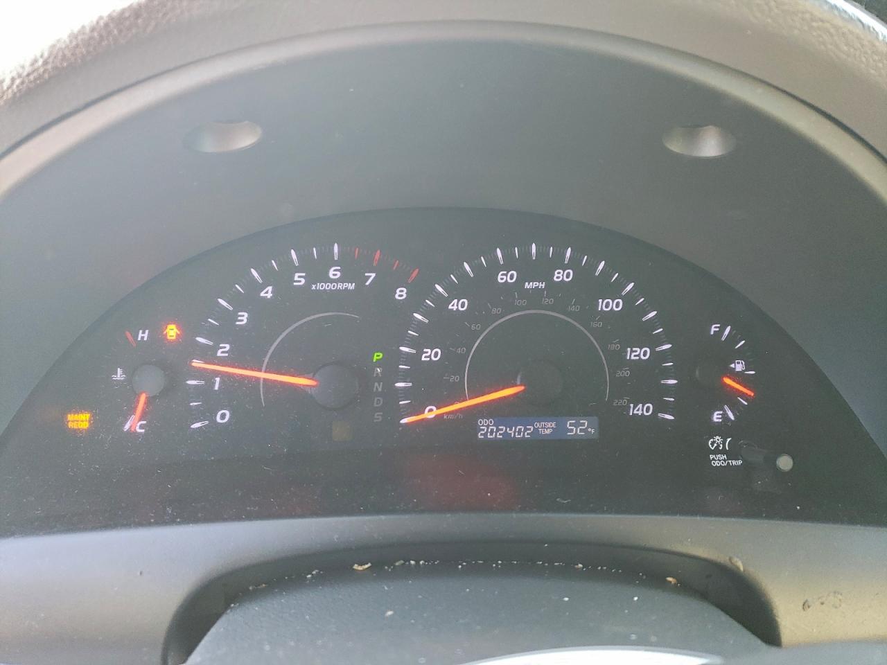2011 TOYOTA CAMRY BASE photo 9