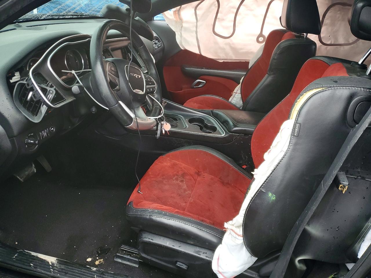 2016 DODGE CHALLENGER SRT 392 photo 7