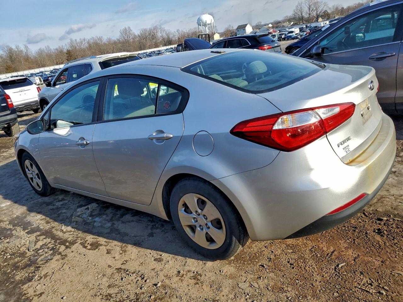 2015 KIA FORTE LX photo 2