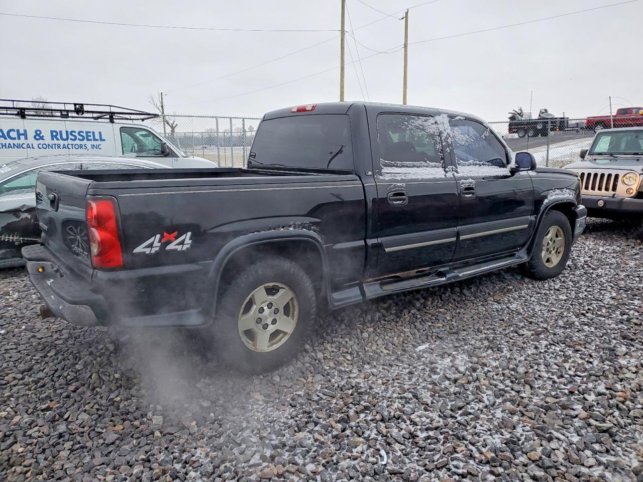 2005 CHEVROLET SILVERADO K1500 photo 3
