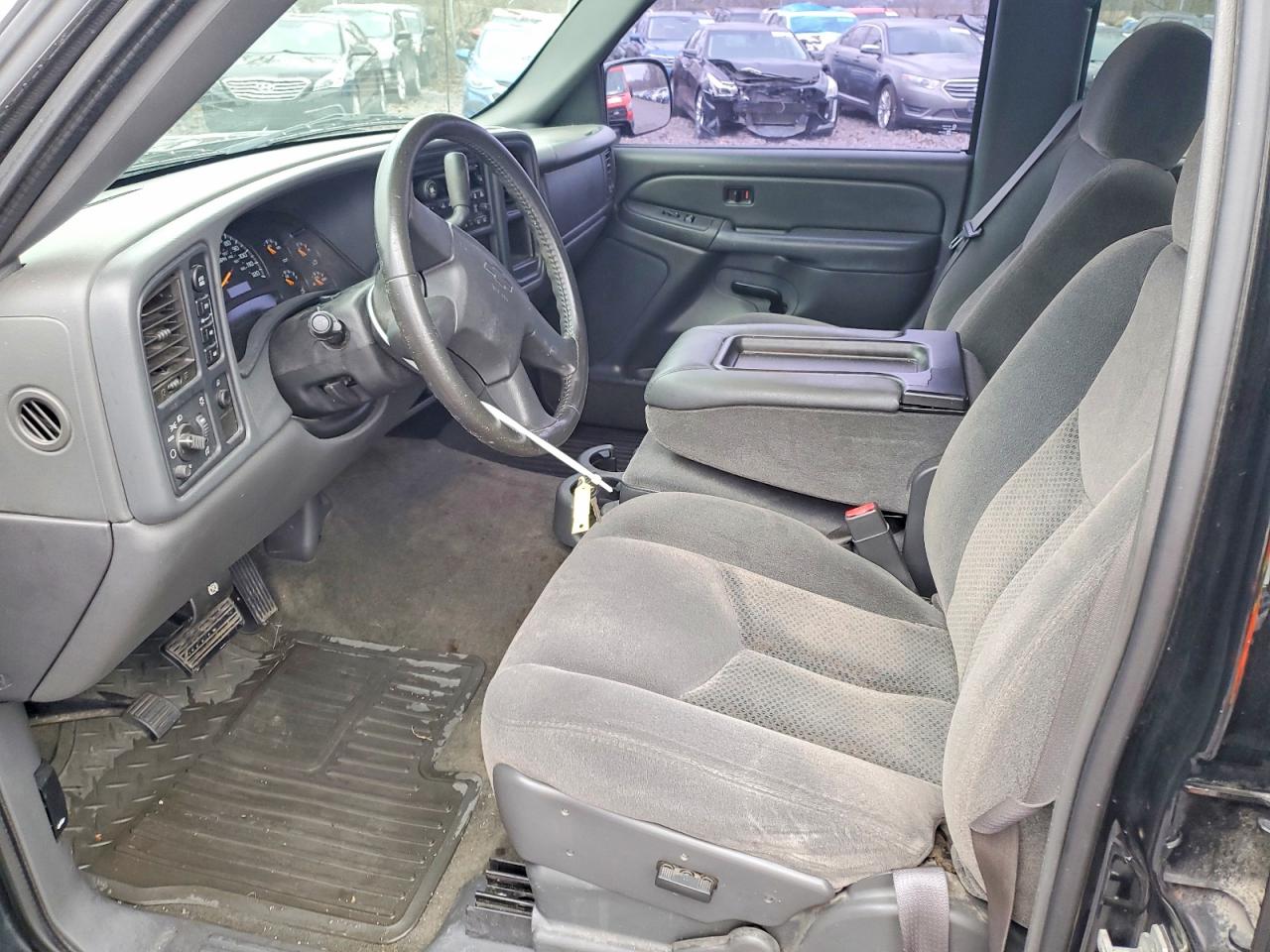2005 CHEVROLET SILVERADO K1500 photo 7