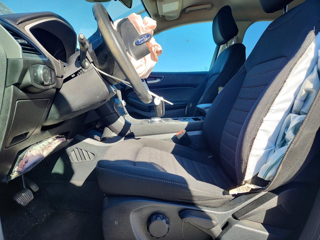 2021 FORD EDGE SE photo 7