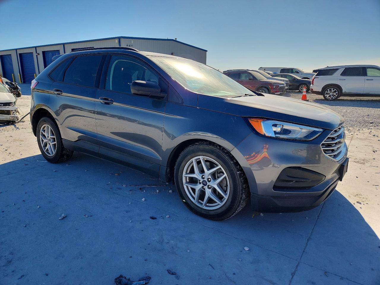 2021 FORD EDGE SE photo 4
