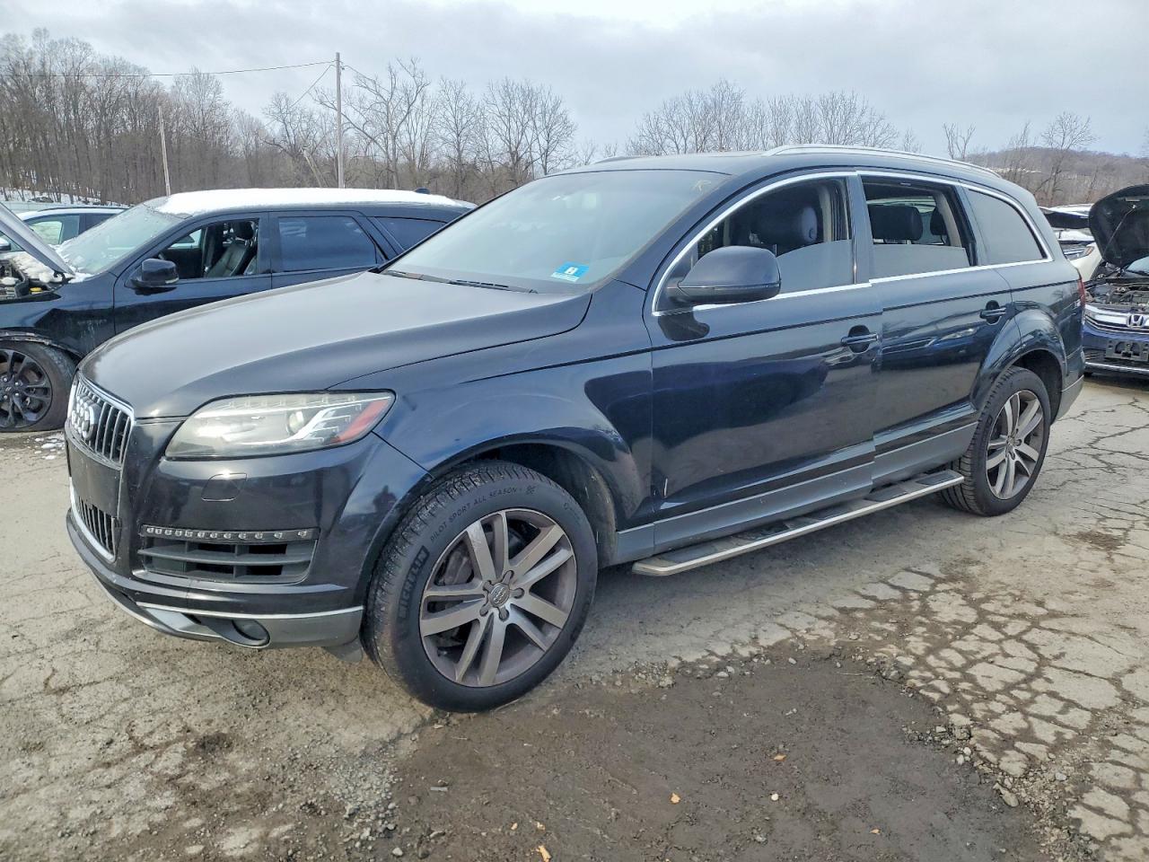 2010 AUDI Q7
