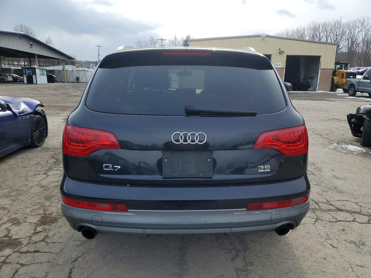 2010 AUDI Q7 photo 6