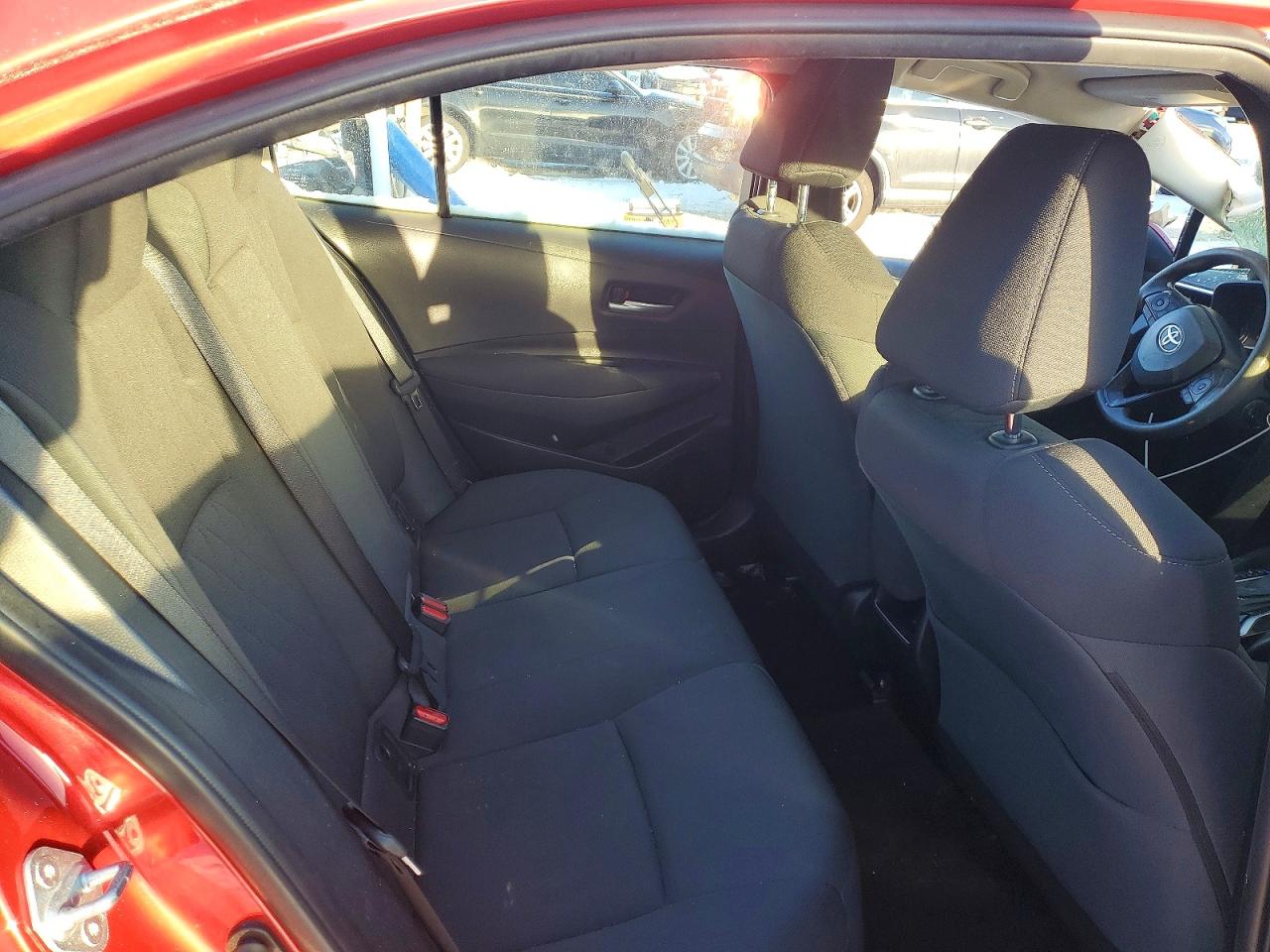 2020 TOYOTA COROLLA LE photo 10