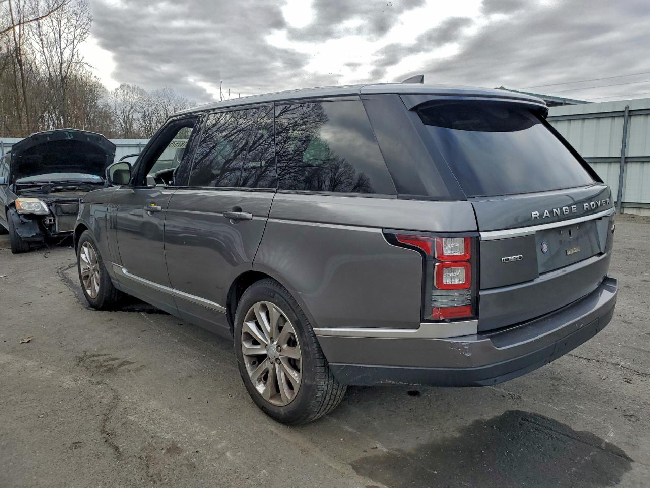 2017 LAND ROVER RANGE ROVER HSE photo 2